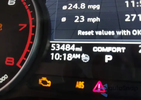 2017 Audi A4 2.0T Premium из США, поврежденный, VIN WAUANAF45HN030631